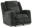 Martinglenn Living Room Set