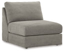Avaliyah Sectional with Chaise