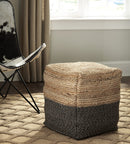 Sweed Valley Pouf