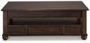 Barilanni Table Set